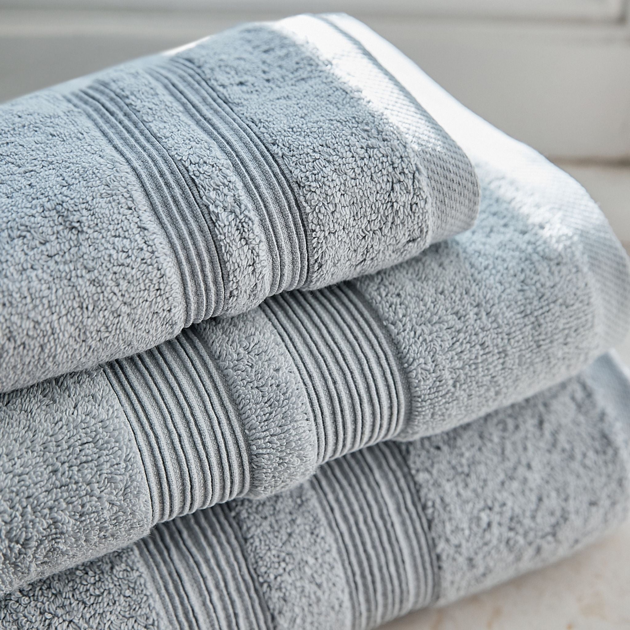 Silver grey Elegance - Torres Novas