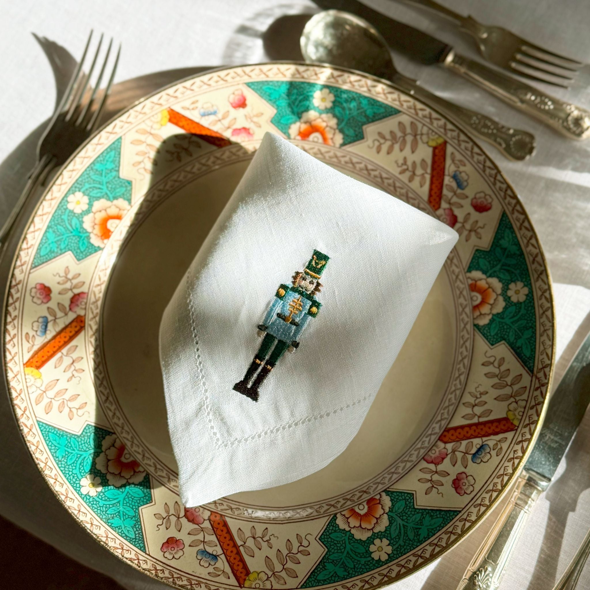 Roupa de mesa Mafra com bordados de Natal