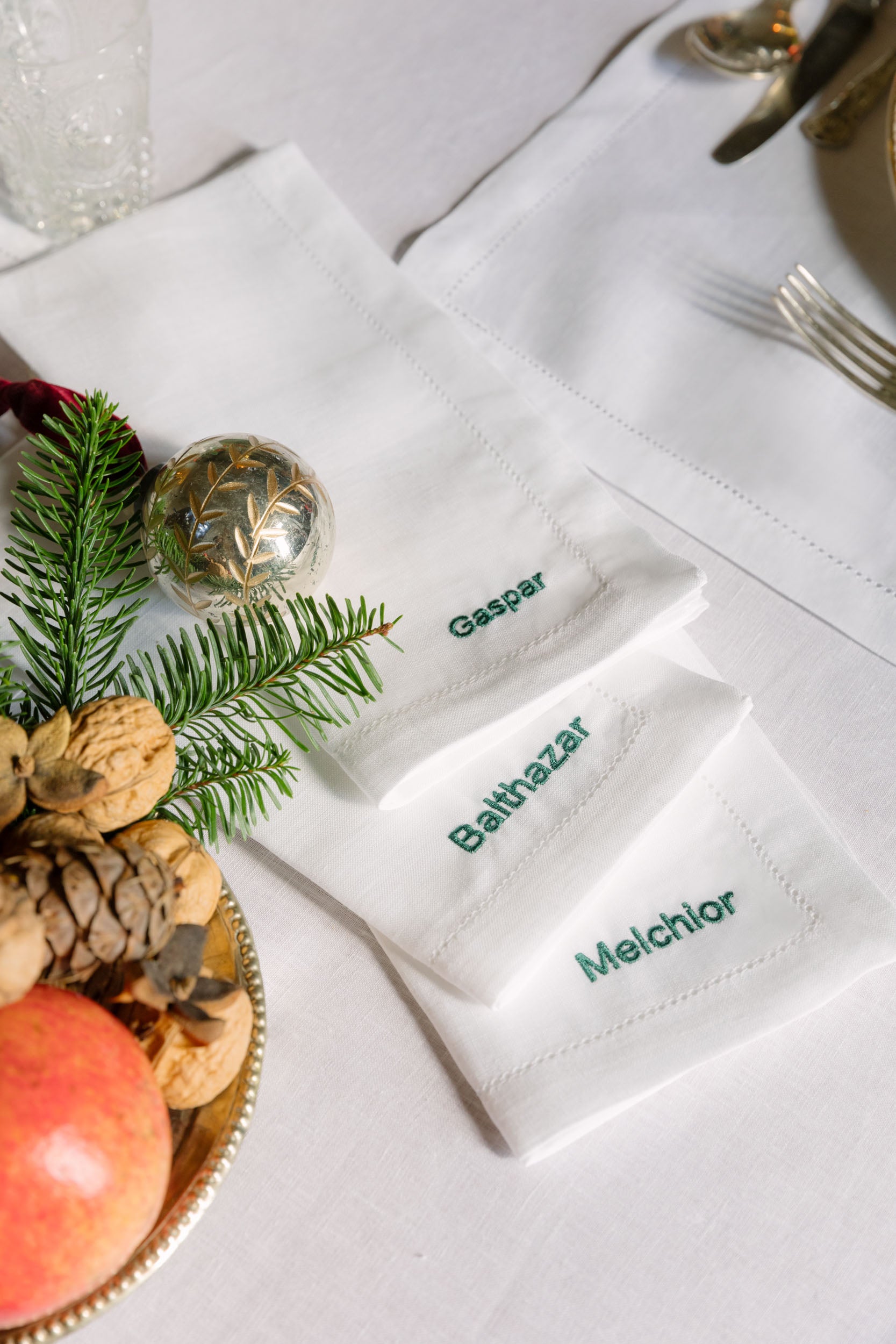 Mafra table linen with personalised embroidery