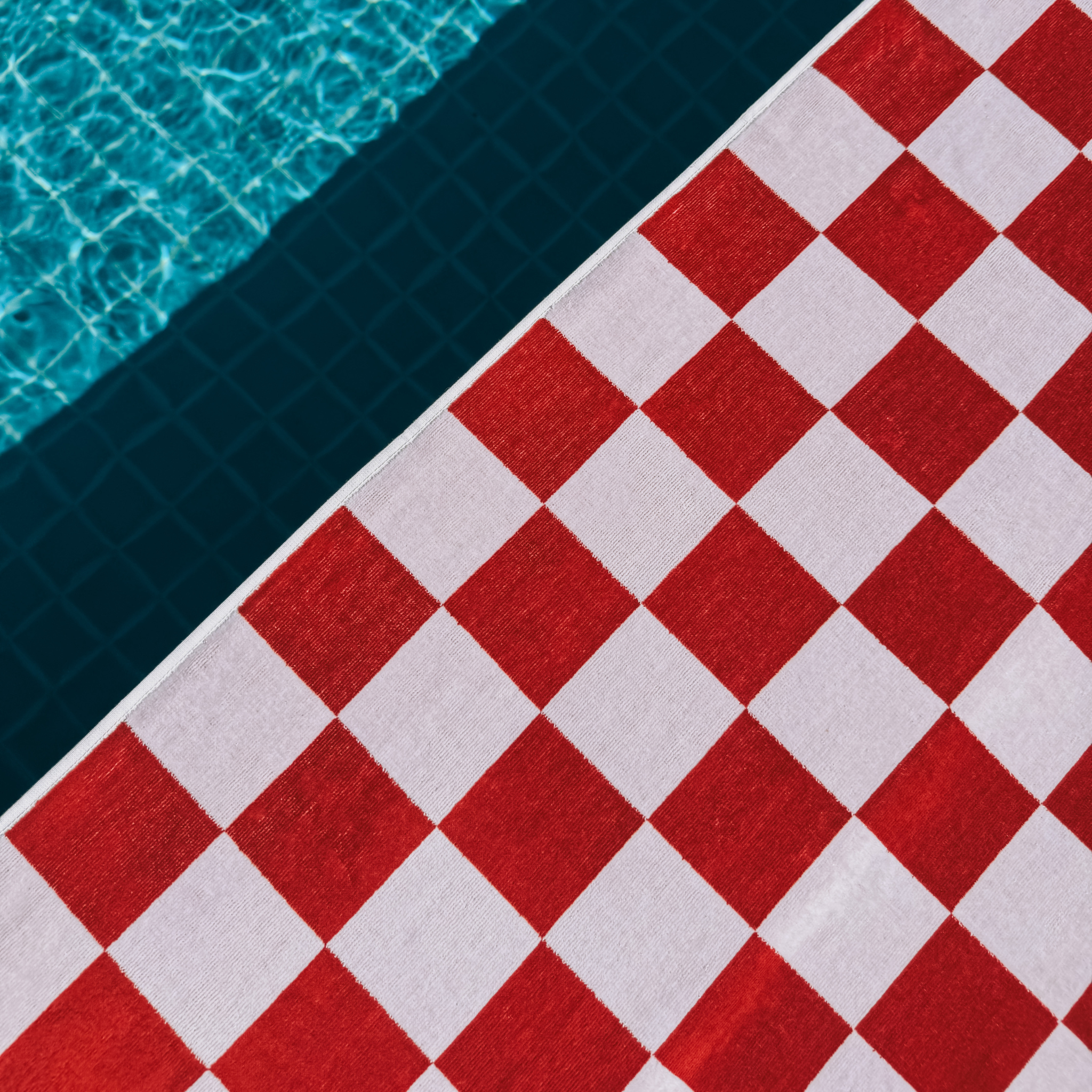 Gibalta à carreaux rouge