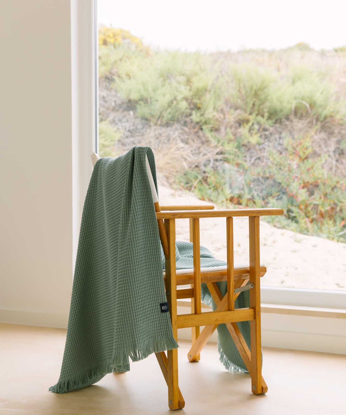 torres-novas-santana-bath-beach-towels-product-green-1.jpg