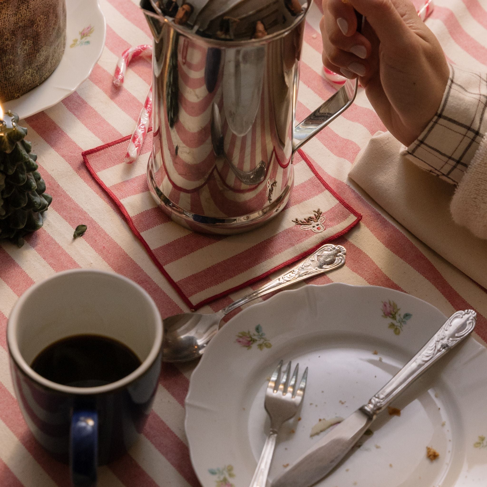 Servilletas con bordados navideños Barra