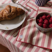Servilletas con bordados navideños Barra