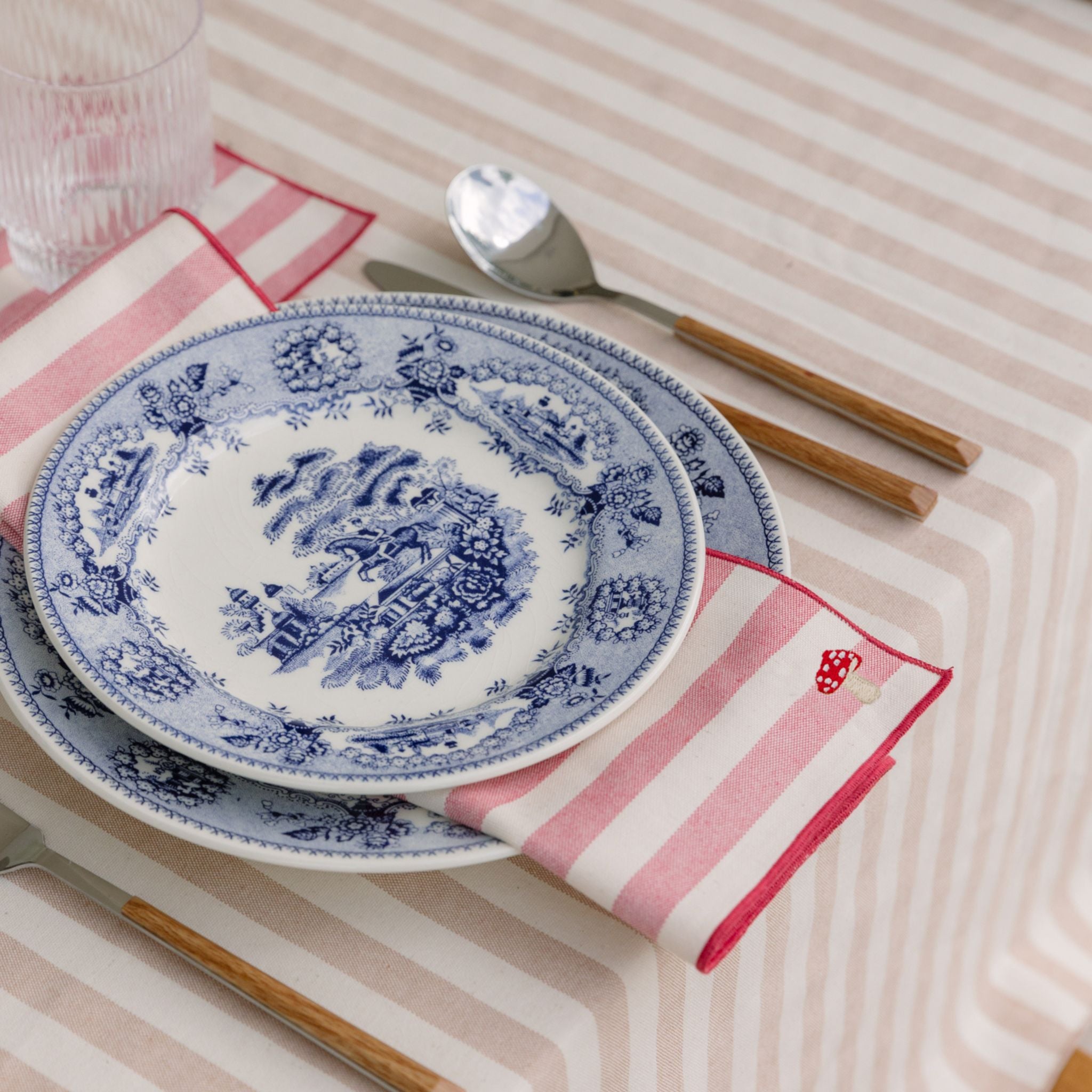 torres-novas-table-barra-embroidery-fall-napkin-red-lifestyle-6.jpg