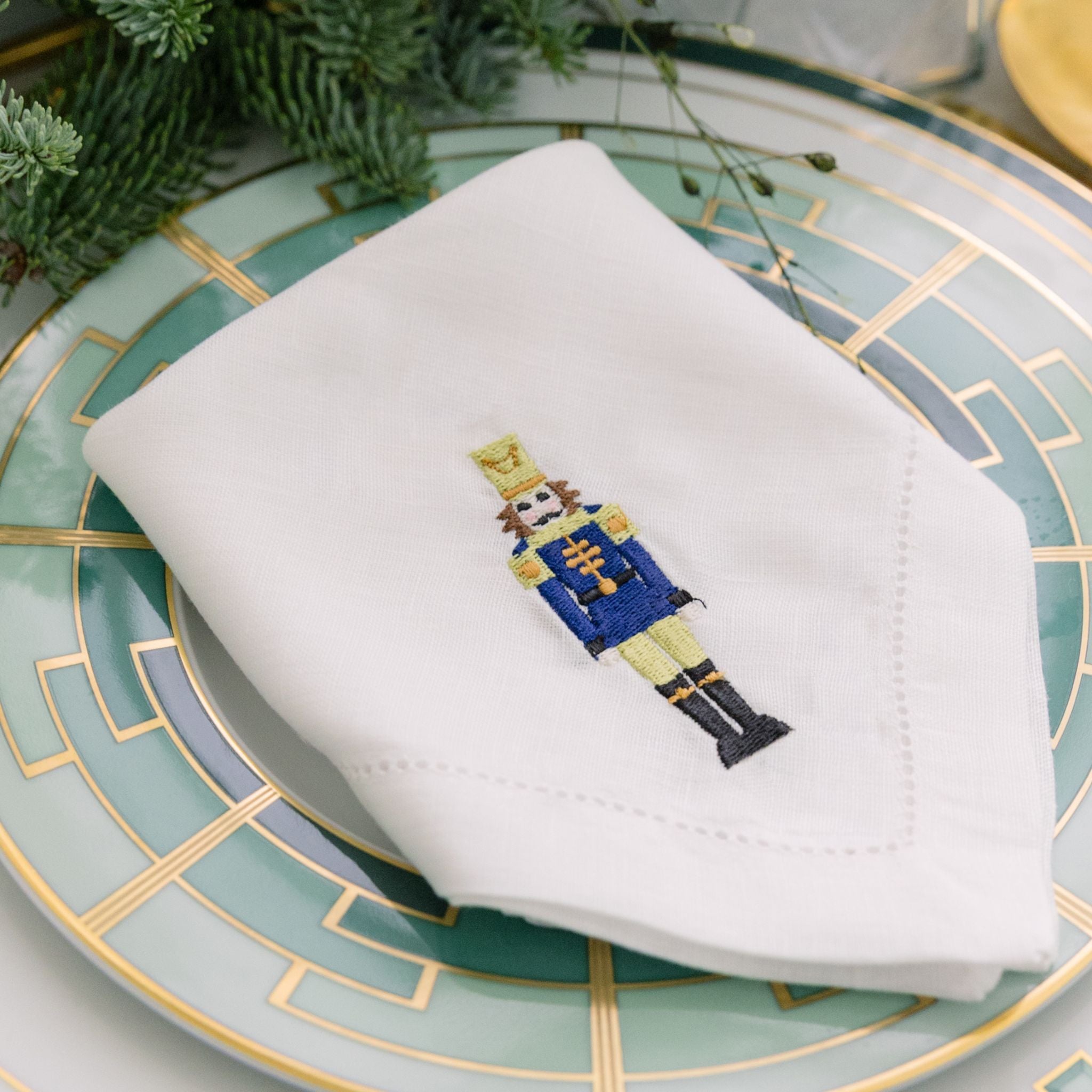 Mafra lino con bordado navideño