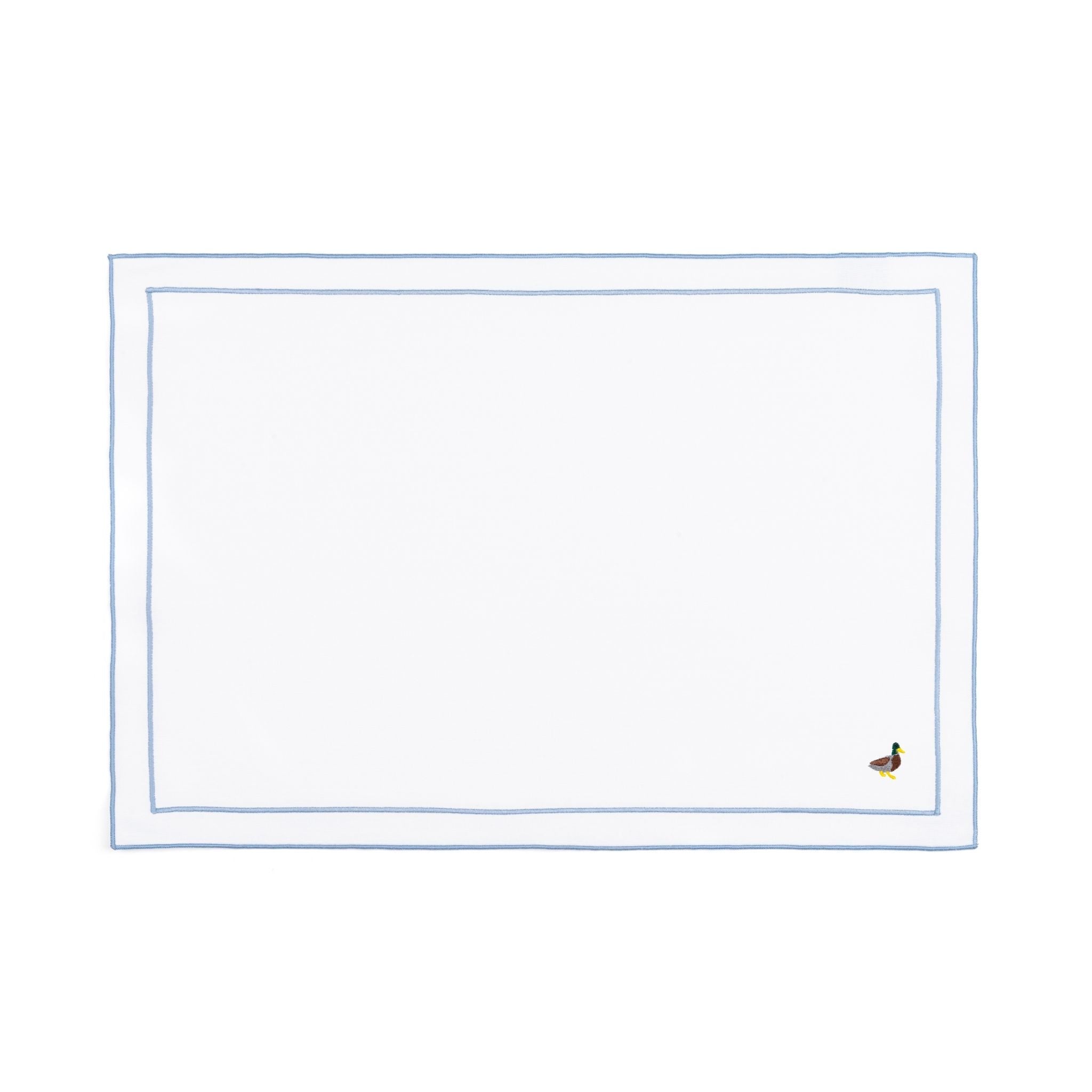 Nazaré white cotton table linen with embroidered farm animals