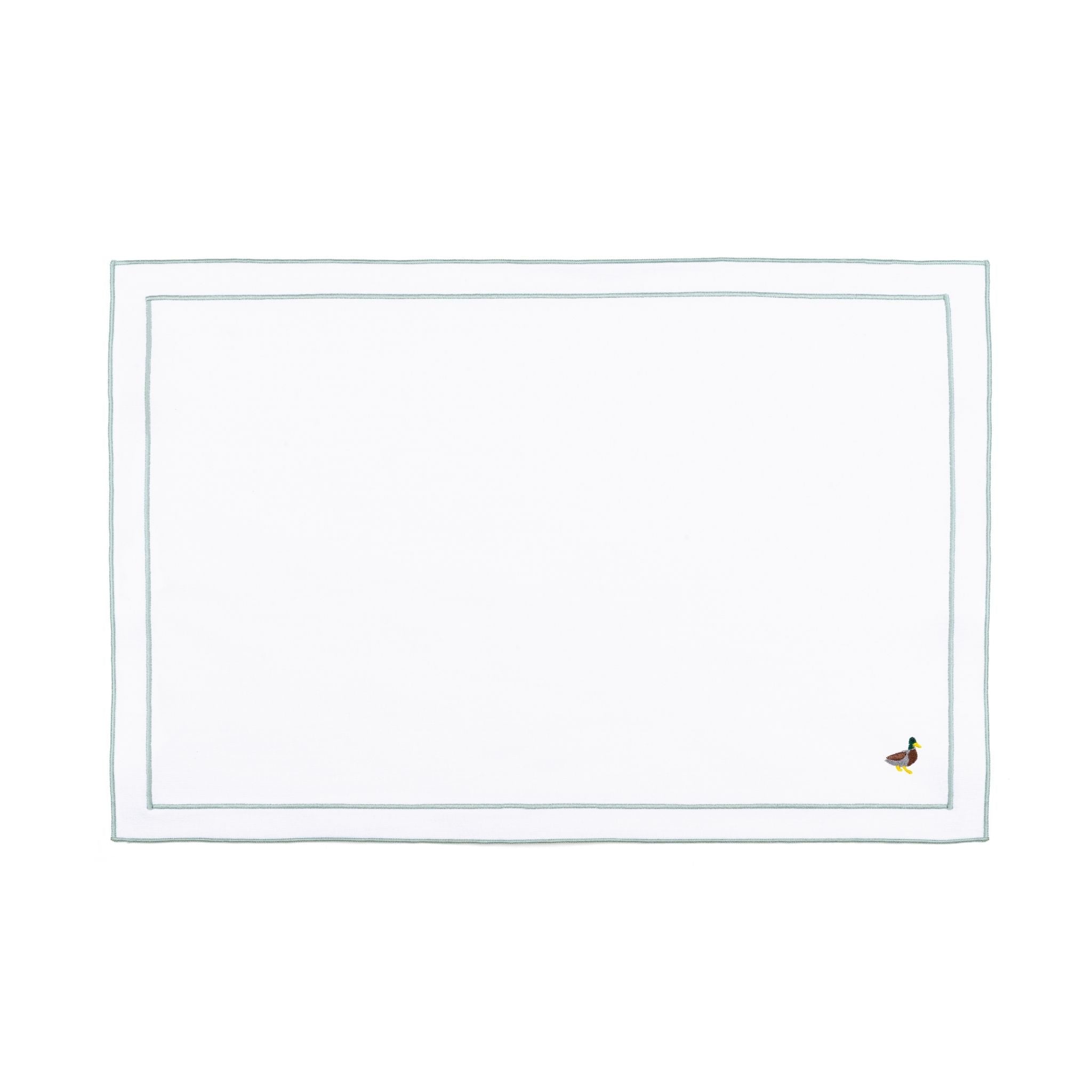 Nazaré white cotton table linen with embroidered farm animals