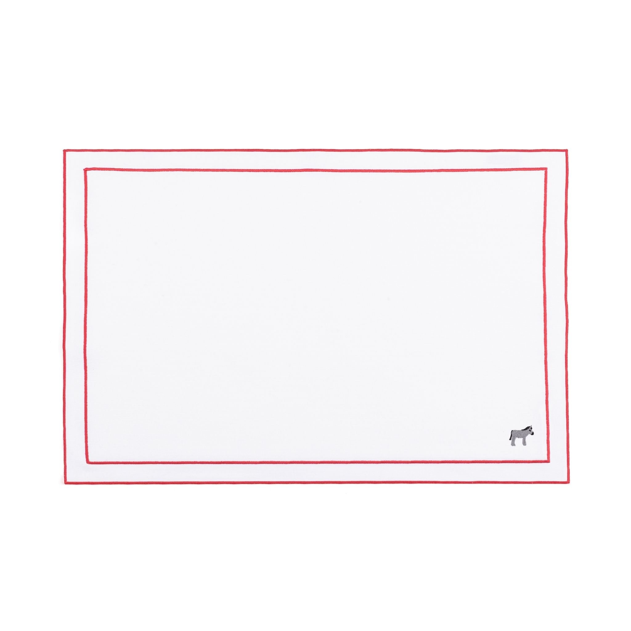 Nazaré white cotton table linen with embroidered farm animals