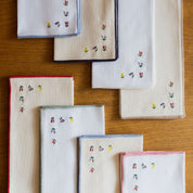 Linge de table Nazaré blanc, en coton, avec de fleurs brodées