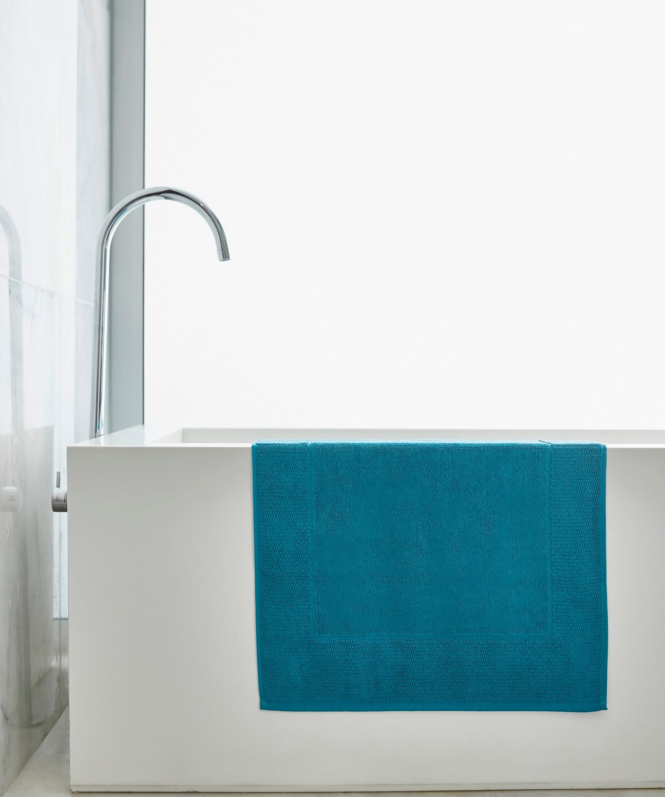 Petroleum blue bath mat - Torres Novas