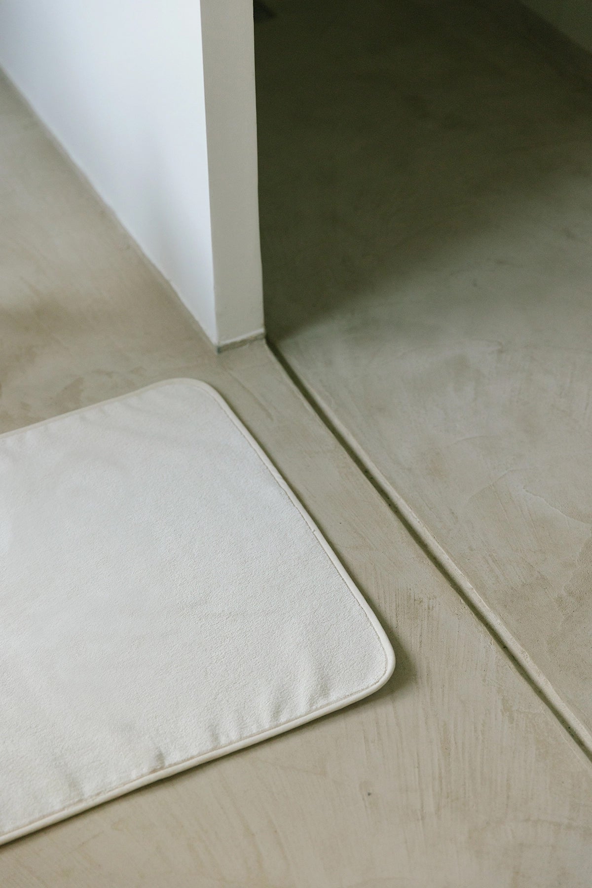 Luxury Mira bath mat - Torres Novas